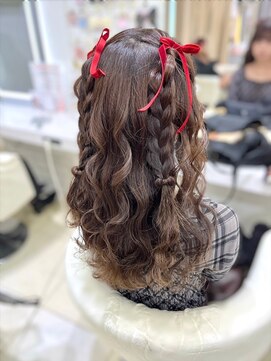 ヘイルジューシー(hail JUICY) ハーフツイン/ヘアアレンジ