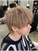 熊本メンズカラー ハイトーン ミルクティー ウルフ MEN'S HAIR