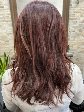 ハサミバイアトリエナガノ 千葉(8sami by atelier nagano) ショートボブ/センターパート/ツヤ髪/グラデーション/イヤリング