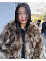 ザ スリック(THE SLICK) 横顔まできれいなミディアム