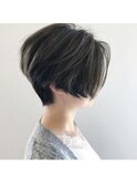 大人ニュアンスショート