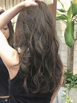 ヘアケアアンドヘアデザイン リベール(L:belle) ［アッシュ系の韓国人風ヘアカラー］アッシュベージュヨシンモリ