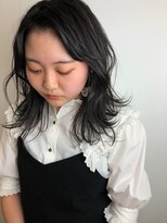 ヘア プロデュース キュオン(hair produce CUEON.) 伸ばしかけウルフ×かき上げバング