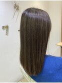 寒色系オリーブカラー 控えめハイライト