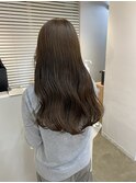 韓国ロングヘアヨシンモリ明るめアッシュベージュカラー