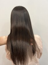 様々な髪質の方にも対応しています。