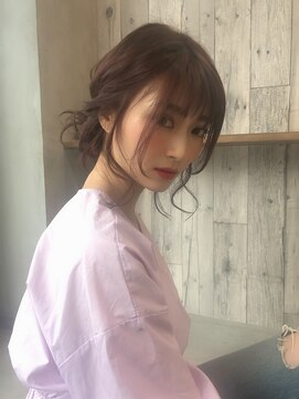 ベルフロック(belfloc) 小顔クラゲヘアー。黒髪ココアベージュでオリーブグレー。
