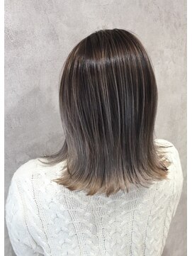 リノ 武蔵小金井(Lino) バレイヤージュ　２回ブリーチVer. [武蔵小金井]