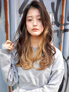 ブゾン(buZon) 【buZon ブゾン】レイヤーロングウェーブ×インナーグレージュ