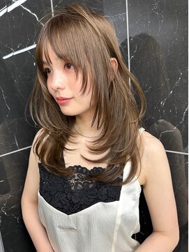 サイン 表参道(SIGN) 韓国ヘアーハッシュカットレイヤーカットグレージュブリーチ無し