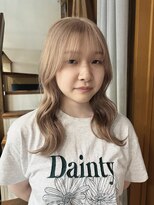 マニア(mania.)&nbsp;ミルクティーベージュハイトーンブリーチリタッチクリアベージュ