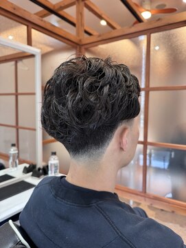 ラウハ 海浜幕張(RAUHA) MEN’S HAIR/サーフカール/刈り上げセンターパート/海浜幕張
