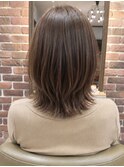 トップふんわり◎大人女性のくびれレイヤーミディ