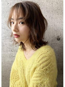 シーループユナイテッドアトリエ(C-LOOP UNITED ATELIER) 外はね毛先パーマ