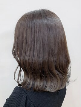 ティンク 横浜(Tink) ナチュラル外ハネキュートスタイル