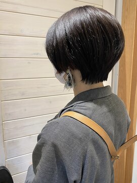 オーシャン(Ocean) ［OCEAN Hair&Life 水田成美］☆大人ショート☆くびれショート