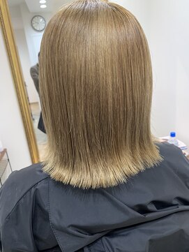 アンフィユヌキャトル(AnFye une Qatll) [AnFye une Qatll」ジュエリーシステム ×LULUTr×縮毛矯正