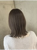 切りっぱなしロブ　くすみベージュ　おおたかの森