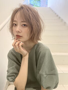 ジエクト カナウ(The Ect canow) くびれミディアム/パールベージュ/外ハネボブ/シースルーバング