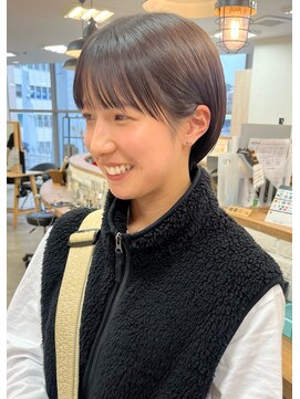 ソソ(soso) 【soso 伊勢田】耳かけショートボブ【横浜/ブリーチ】