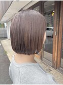 ぱつっとボブ