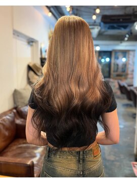 トロニー(TLONY) エクステでデザインカラー/エンドカラー 渋谷美容室