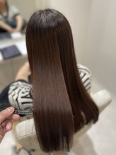 髪質だから仕方ない…と諦めないで！！憧れのツヤツヤ髪に必ずなれる素髪縮毛矯正☆