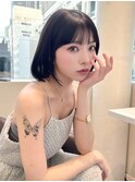 黒髪ぱっつんボブ