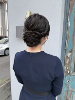 オーラ(Orla) シニヨンアップ