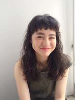 ラグ(log)&nbsp;くせ毛風無造作ウェーブロング×暗髪グレージュカラー！