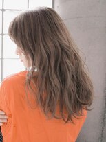 リリアン 青山(relian) 透明感カラーでゆる巻きするだけでこなれ感UP!