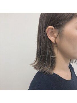 ガーランドウメダ(Garland umeda) マロンベージュ×ナチュラルボブ