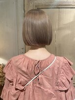 ロジェ(loje)&nbsp;[LOJE]くすみベージュ×ボブ