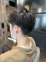 アクアヴィタエ(Aqua vitae) スーツに合う刈り上げスタイル