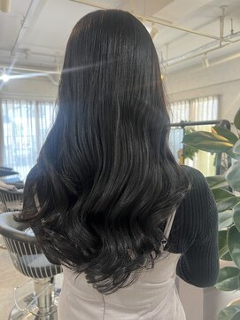 ニィ(2iee.) グレージュ