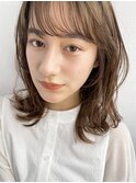 20/30/40代 顔まわりレイヤーボブミディ/大人かわいい/外ハネ
