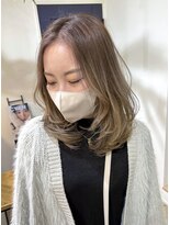 アーブル ヘアーアンドメイク(ARBRE) ブリーチハイライトダブルカラーレイヤーカット