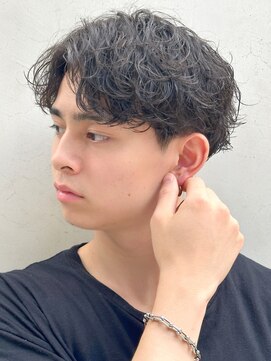 ロンドガルマン 名古屋(Lond GULLMAN) 【Lond GULLMAN江村】波巻きセンターパートで大人質感