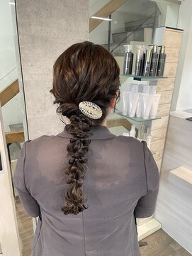 ハイル(KHAIR) ゆるふわアレンジ♪/梅田美容室/金城二千夏