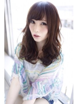 フォルテ 城北店 暗髪カラー 大人かわいい 小顔ゆるふわセミディ