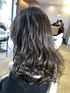 ベルポートヘア(Bellport hair) 透明感ブルージュカラー