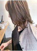 自然な透け感と毛先が踊るレイヤーカット＊fukuda
