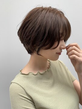 シー バイ ロンド 新宿(Sea by Lond) アッシュグレージュデザインカラー丸みショート