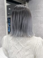 ルーブ トウキョウ(Loob. TOKYO)&nbsp;コントラストバレイヤージュ(グレー.ブルージュ.アッシュ.ボブ)