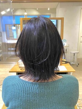 ヴァンクシー バイ ルナ(VANKCY by Luna) イメチェンスタイル ウルフレイヤー くびれヘア 小顔 前髪