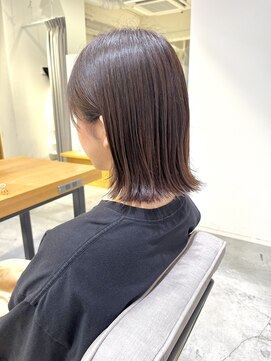 ルイス 宝塚(Luis) 大人可愛い20代30代40代50代 耳かけ×切りっぱなし