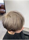ミルキーベージュマッシュボブ