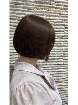 ビス フルール 日暮里店(Vis fleur) ショートスタイル/切りっぱなし