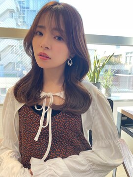 アイヴィ 表参道(IVY) 大人かわいい内巻きくびれスタイル【肥田亜沙美】