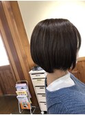 ショートボブ